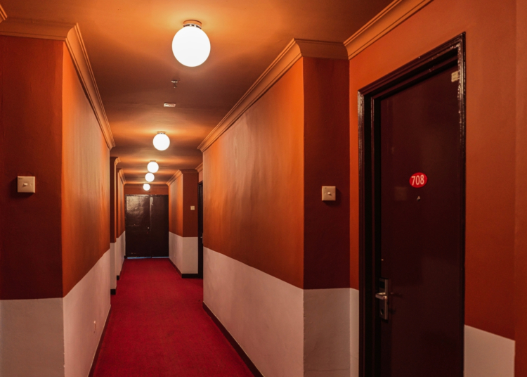 This Comedy Legend Once Thought J.P. Morgan’s Niece Was Haunting Them