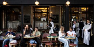 6 tips for finding the best food in Paris