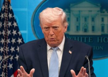 Trump’s Iran brinkmanship reaches truce, escalates backlash at home