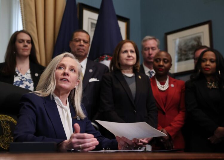 Virginia’s new maps show a partisan power grab. Will voters mind?