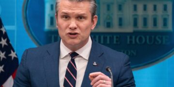 Pentagon violated court order to restore press access, judge rules