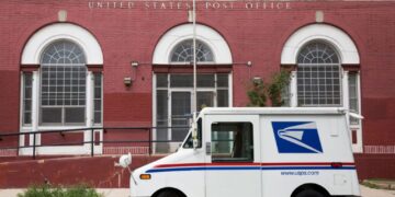 Tinkering with stamp prices won’t save the Postal Service