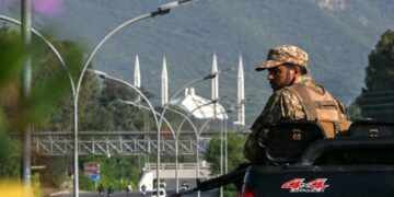 Direct talks with U.S. in doubt as Iranian delegation leaves Pakistan