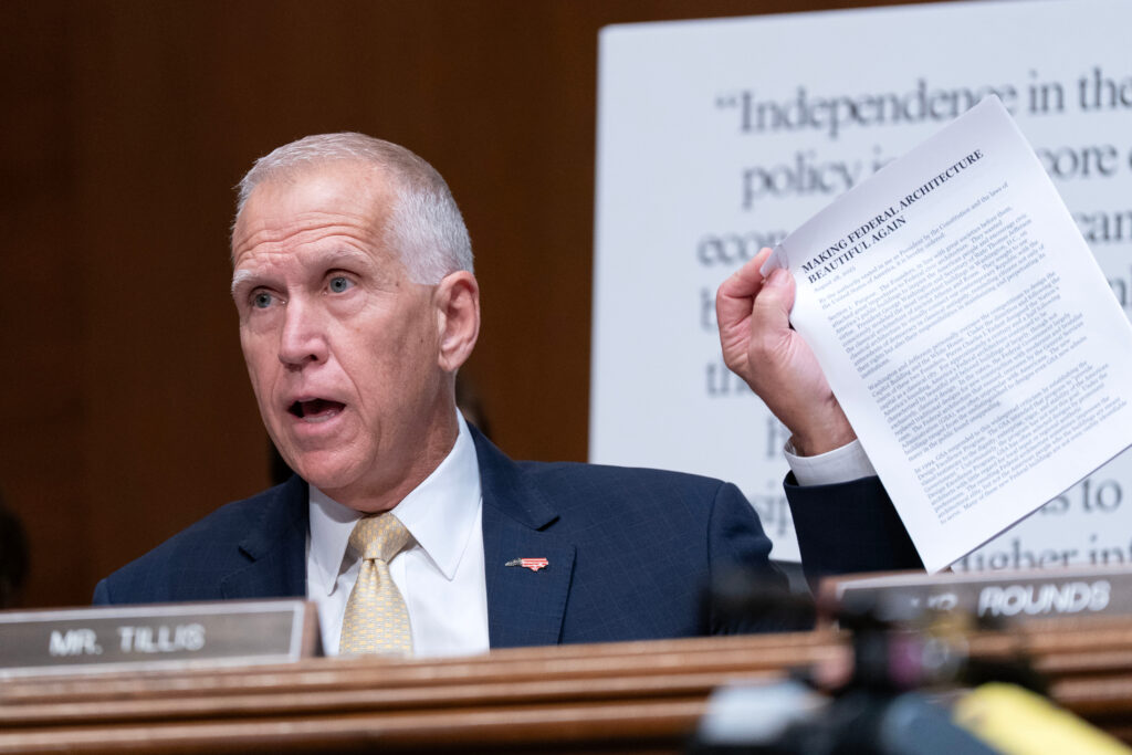 Tillis clears path for Warsh confirmation as new Federal Reserve chief
