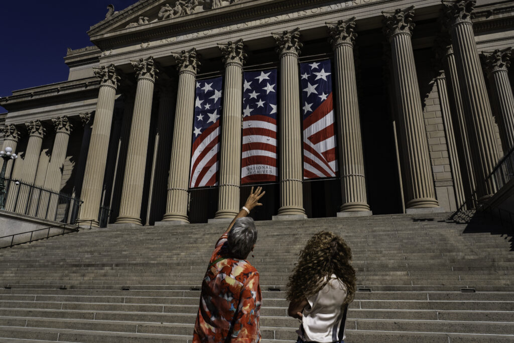 The Justice Department’s position on presidential papers is astounding