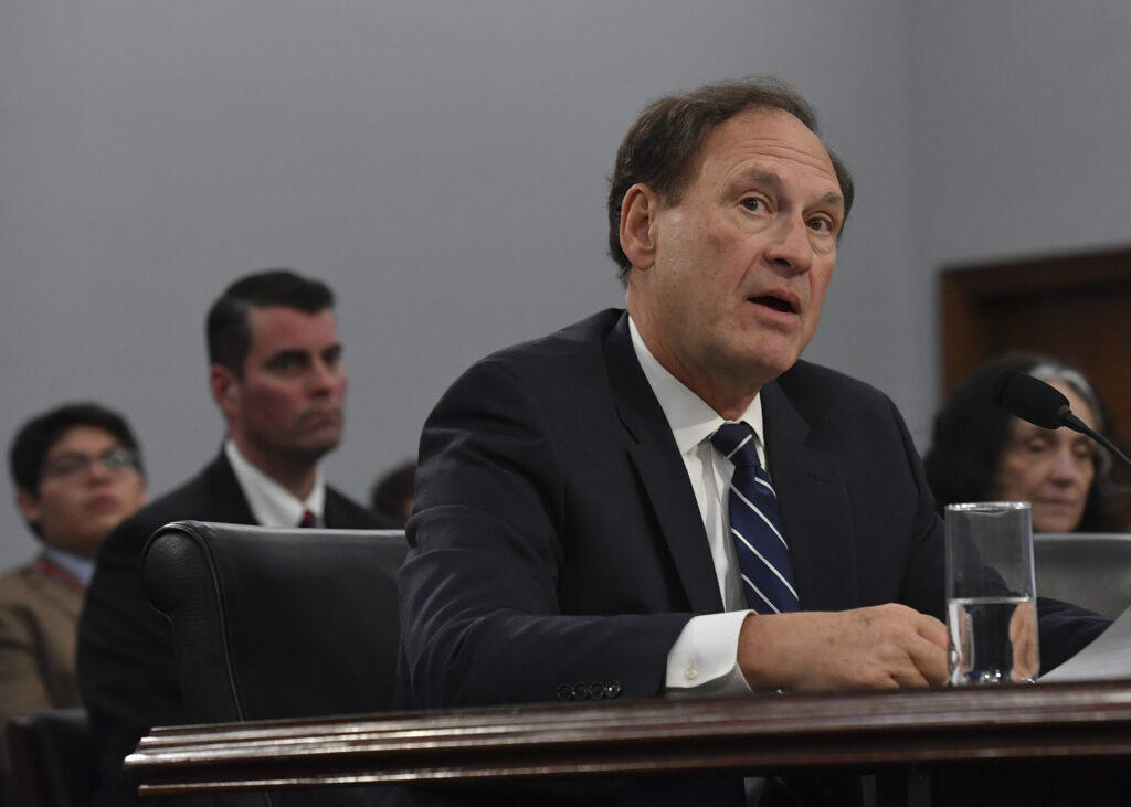 Justice Alito ‘felt ill’ at March event, was examined by doctor, court says