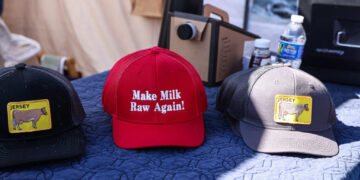 The raw milk movement is dumb and dangerous, but don’t overreact