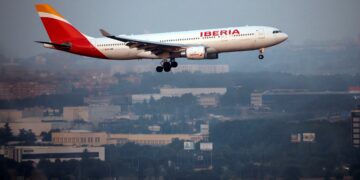 Soaring jet fuel prices, shortages could threaten your European vacation