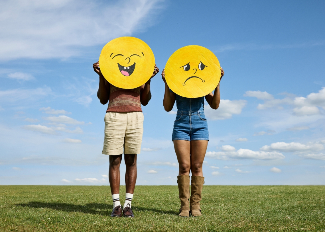 Your Brain Does Something Weird When You Look at Emojis