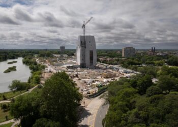 Presidential libraries, or monuments to our leaders’ egomania?