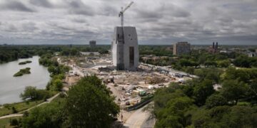 Presidential libraries, or monuments to our leaders’ egomania?