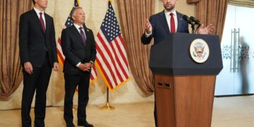 Iran talks to resume this weekend without Vance