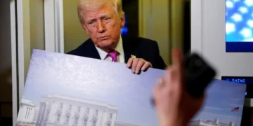 ‘Deranged!’ White House melts down over speculation Trump hospitalized