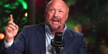 Alex Jones unhappy as government official compares Trump to Jesus