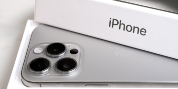 Apple Leaks Reveal Controversial Details and Design of Foldable iPhone Ultra