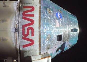 How NASA Achieved the Historic Artemis II Splashdown