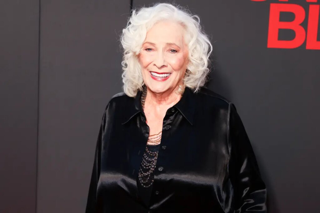 Broadway legend Betty Buckley is still bringing the house down at her Manhattan residency