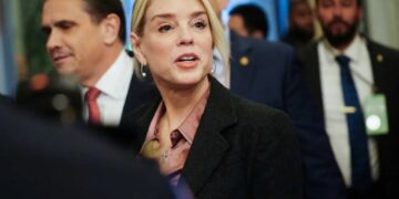 Trump fires Bondi after suspecting she tipped off Swalwell about FBI investigation