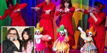 Quirky LA institution now asks public for money — after taking millions from elite donors