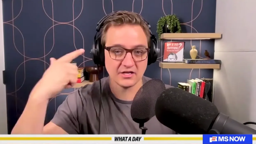 Analyst shares stark warning as Trump’s ‘lame duck-ness’ sets in: ‘Doing a terrible job’