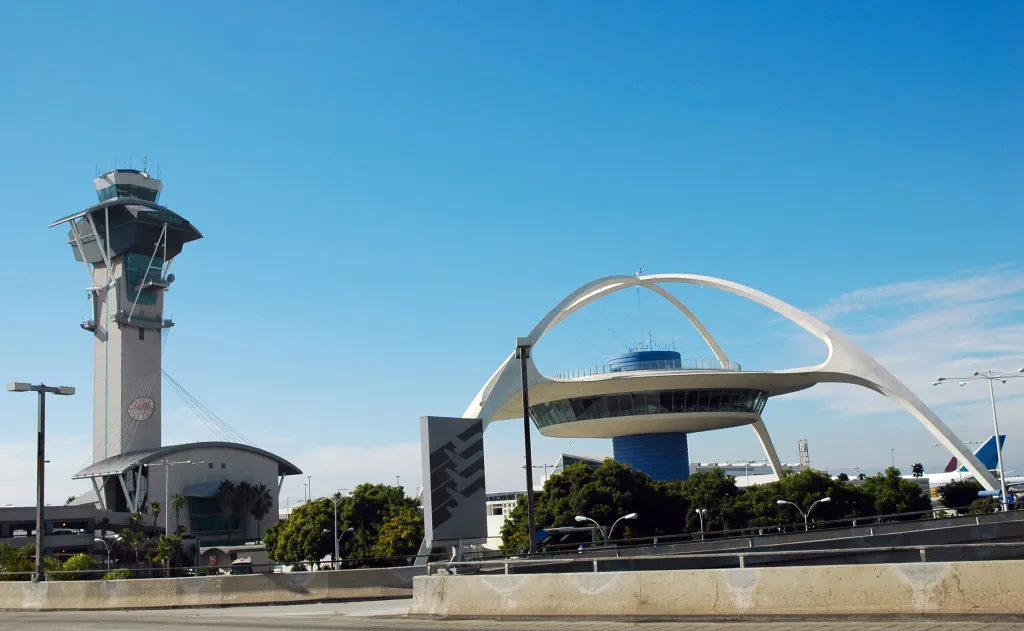 Air traffic control tower and Theme Building at Los Angeles International Airport.