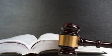 Trump letting lawyers ‘moonlight’ as pivotal judges with three weeks of training: report