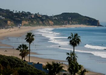 Ultra-rich Malibu suffers ‘third-world’ misery as urgent warning issued