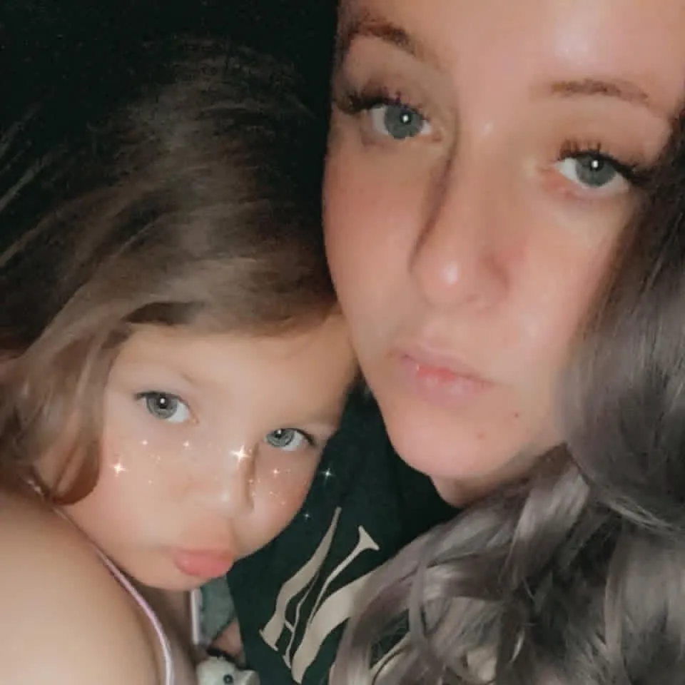 A selfie of the mother and daughter.