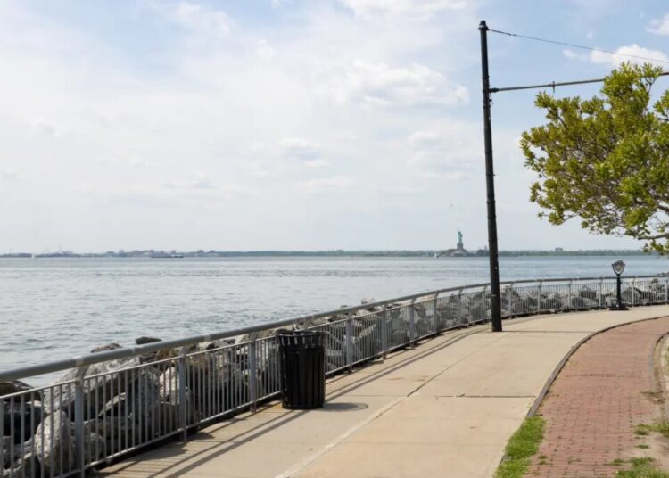 Woman’s body found floating off NYC — near where man’s corpse was discovered last month