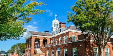 I was one of a few conservative professors at Harvard — here’s where the school went wrong