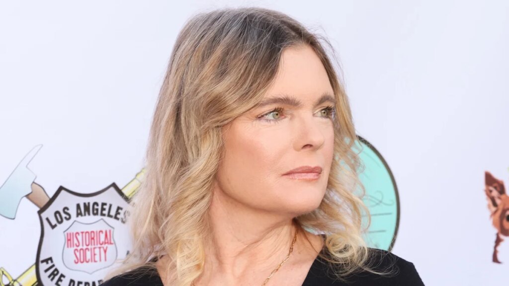 ‘Baywatch’ Star Erika Eleniak to Return for Reboot