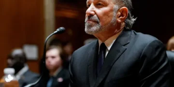 ‘Shady salesman’ Lutnick under fire for inflating Trump Gold Card numbers: insider