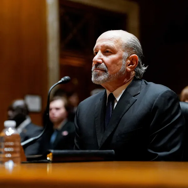 ‘Shady salesman’ Lutnick under fire for inflating Trump Gold Card numbers: insider