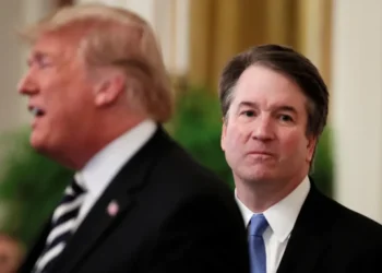 Trump official just ‘overruled the Supreme Court’ in new ‘power grab’ by admin: expert