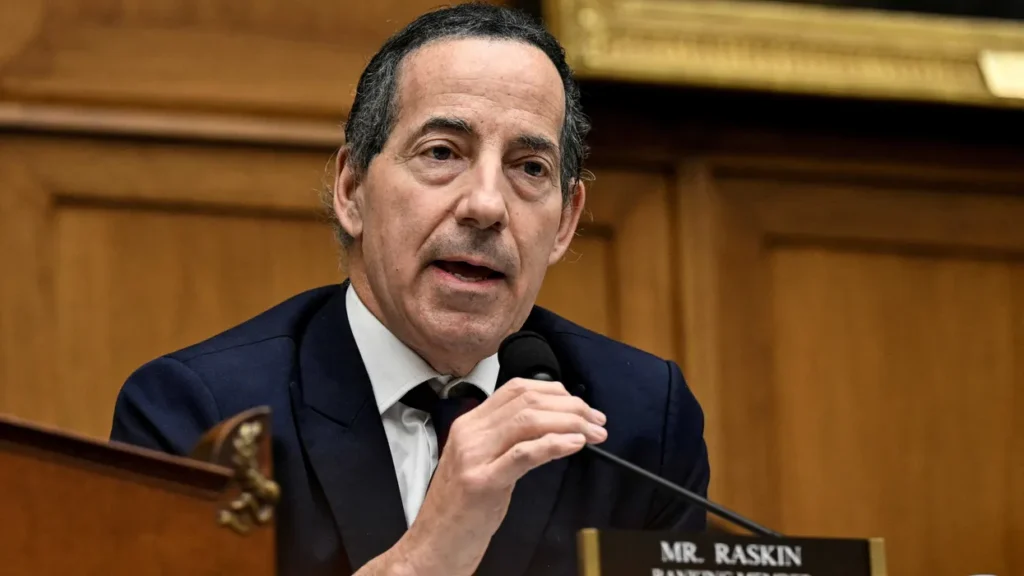 White House loses it as lawmaker demands cognitive test from Trump’s doctor: ‘Stupid!’