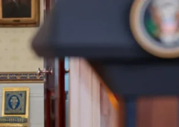 ‘Little strange’: NYT reporter pinpoints odd inclusion in Melania Trump’s Epstein denial