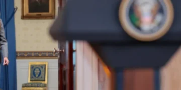 ‘Little strange’: NYT reporter pinpoints odd inclusion in Melania Trump’s Epstein denial