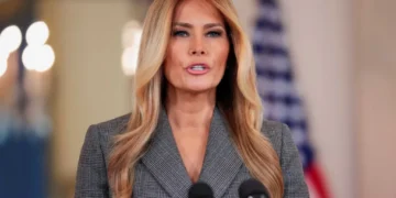 Melania just ‘undermined’ Trump’s Epstein claims and set stage for ‘big clash’ with Dems