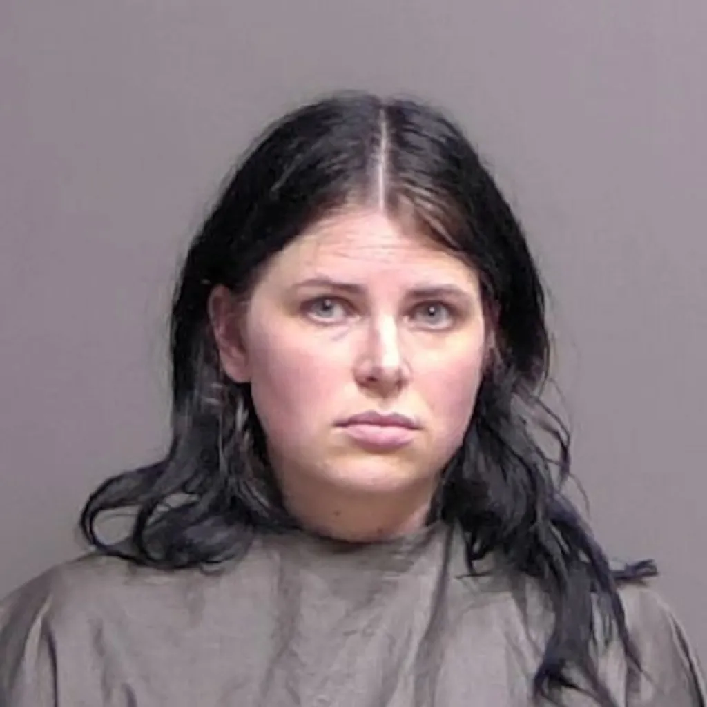 Mugshot of Autumn Bardisa, arrested for posing as a registered nurse.