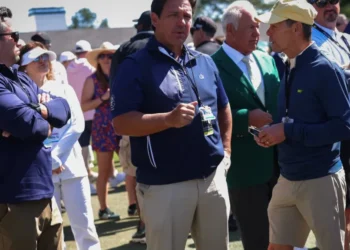 DeSantis uses diners and drive-ins to reboot image: report