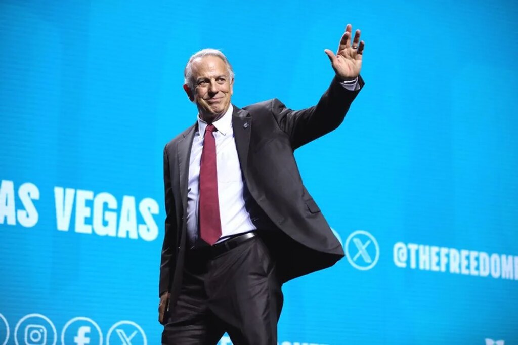 GOP governor fears voter wrath for tying himself to Trump: ‘I am concerned’