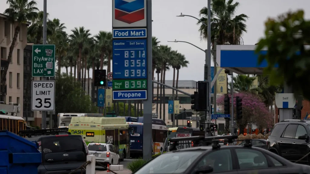 GOP at risk as rising fuel costs driving non-voters from the sidelines: ‘We need change’