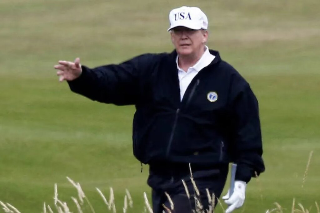 Trump’s golf clubs still promoting LIV Golf events as Saudi-backed league collapses