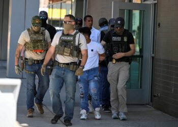 Restaurants in red state struggle to find employees amid Trump’s ICE raids