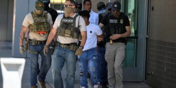 Restaurants in red state struggle to find employees amid Trump’s ICE raids