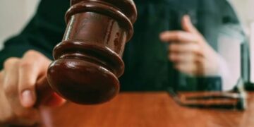 Trump supporter faces hate crime charge after lynching threat in Aldi parking lot