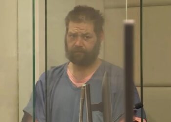 Portland creep yelled ‘Honey, I’m here’ before attempting to rape mom while she held baby in home invasion: cops