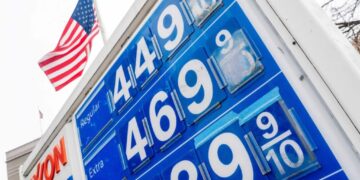 Oil execs warn reckoning coming for Trump if Iran war continues into summer