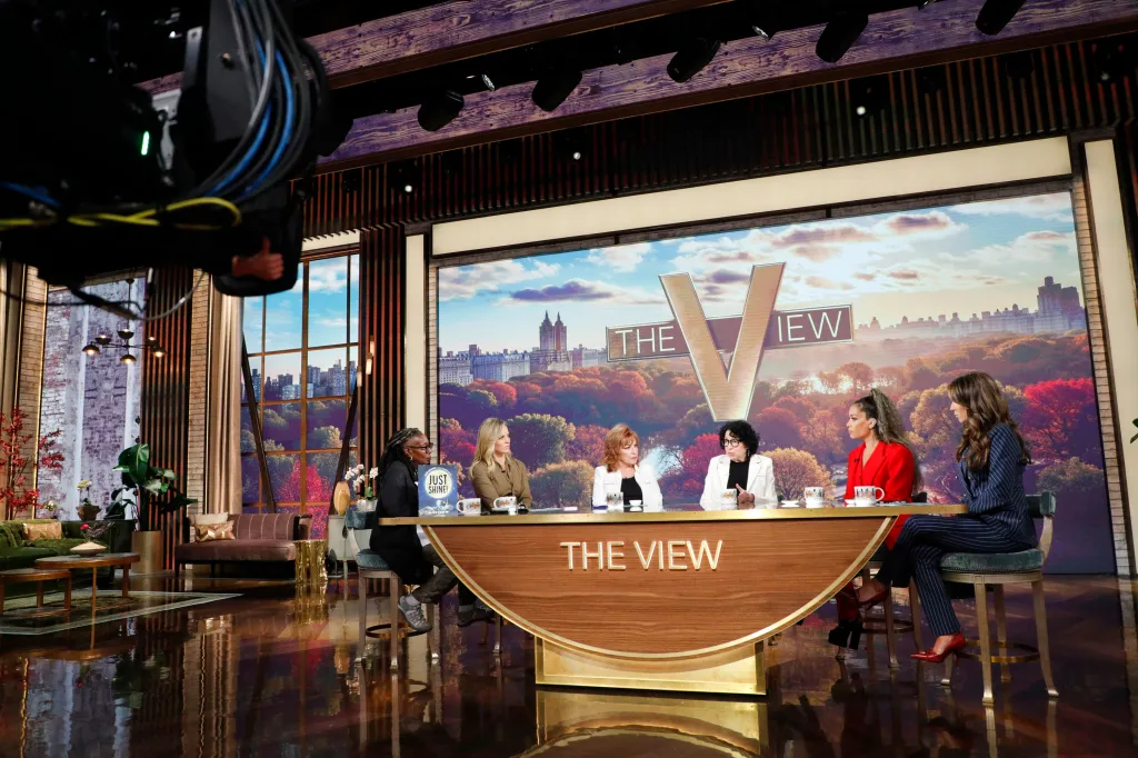 Justice Sonia Sotomayor and the hosts of The View sit around a crescent-shaped table.