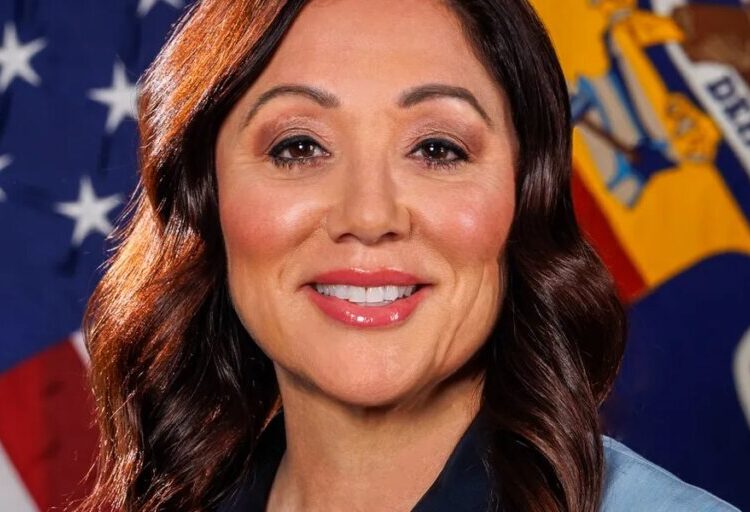 Trump’s labor secretary hit with multiple workplace discrimination complaints: report